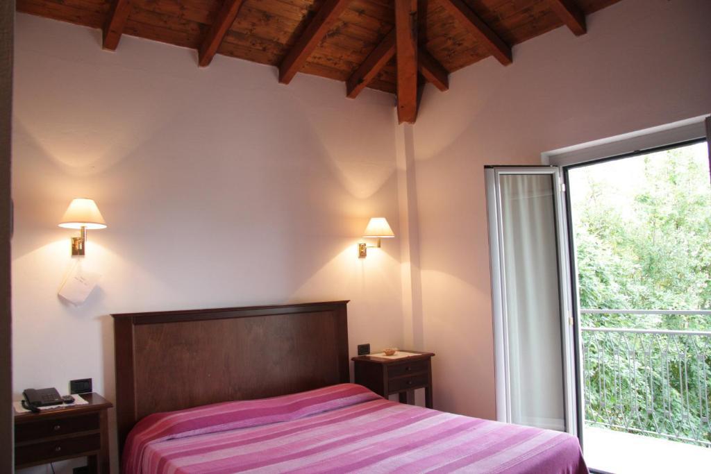 Hotel La Locanda Stresa Luaran gambar